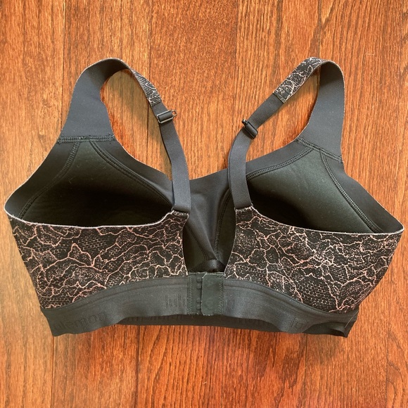 Lululemon fine form sports bra sz 34 D - Picture 5 of 12